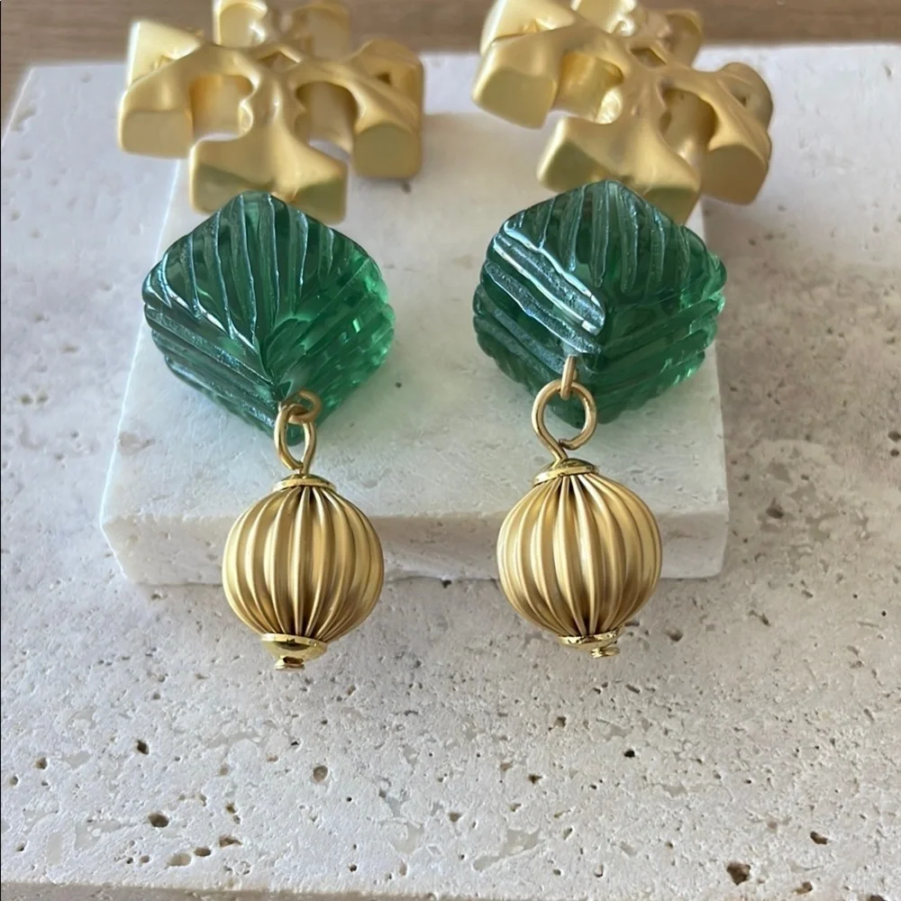 TORY BURCH Elegant Green and Gold Earrings